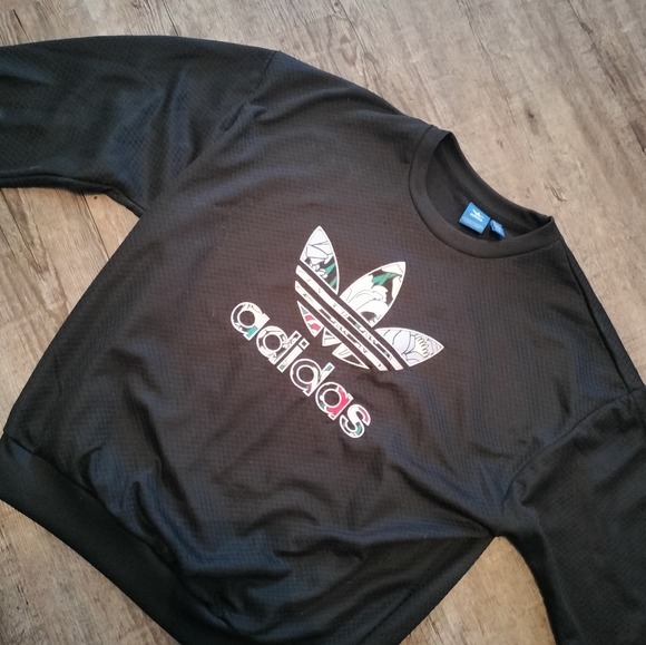 Adidas Textured Crewneck Sweater - Picture 3 of 3